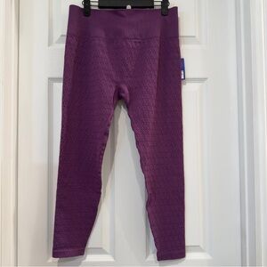 Plum Colored High-Rise 7/8-Length Legging NWT